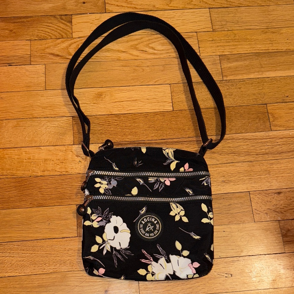 💰Aocina Black Floral Crossbody Bag
